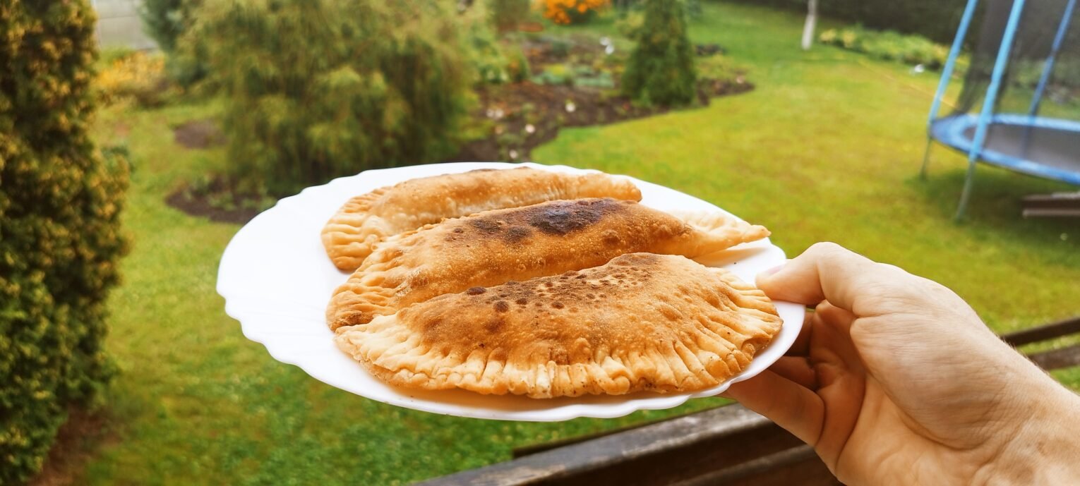 Chocolate Empanadas: A Delicious Twist on a Classic Treat